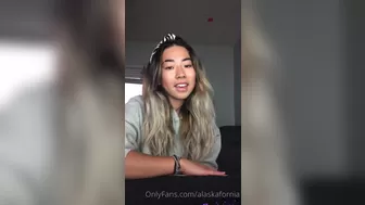 Alaska aka alaskafornia onlyfans hole stretching in public show