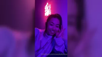 Alaska aka alaskafornia onlyfans Chaturbate sex cam with a beautiful petite girl