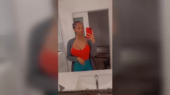 chynnamayberry1 onlyfans Spicy chick gently pulls wet pink hole