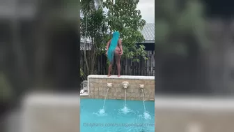 sukigoodcoochie onlyfans Busty doll caresses juicy twat