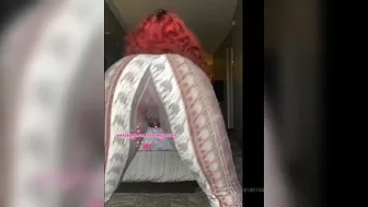 phatbootysos onlyfans Modest model posing in fries