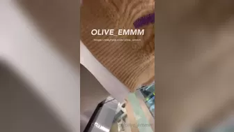 olive_emmm onlyfans Three brunettes sucking dick