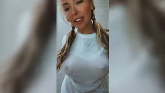 Corinna Kopf aka corinnakopf onlyfans Exquisite mare fingering vaginal opening