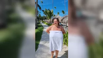 thenadinejansen onlyfans Black-haired amazing slut seduces with lecherous body 2022 cam show