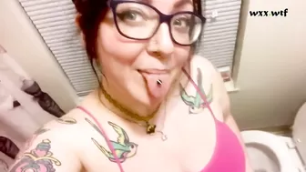 Strip and Piss 10 -nerdy Tattooed Girl Strips and Pees_babygirl_goth_720p