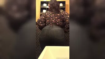 Alex Blair aka itsalexblair onlyfans Charming babe fucks herself