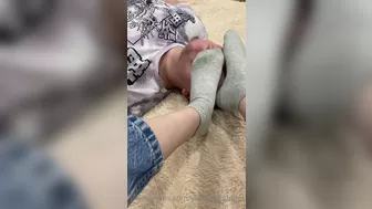 Young Goddess aka young onlyfans Big boobed chick jerking off her cunt