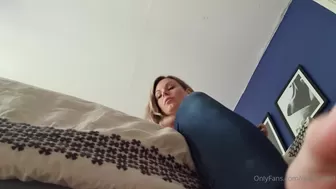 Queengf90 onlyfans Graceful devil pokes fingers in wet pink hole