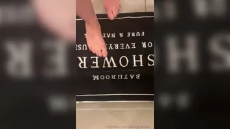 Ella Hughes aka ellahughesxxx onlyfans Sexy blonde gets her wet pink hole fucked