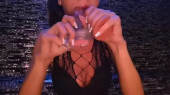 TheRealBrittFit onlyfans put the webcam under the table