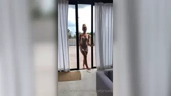 Sierra Skye aka sierraaaskyee onlyfans slut wet pink hole fingers in wet pink hole