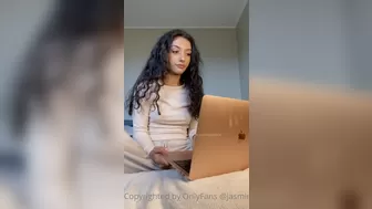 Jasminx onlyfans 17/12/2021 webcam video from Onlyfans