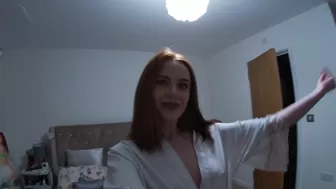 Ella Hughes aka ellahughesxxx onlyfans 27 October 2021