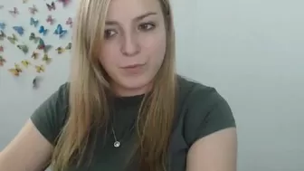 BeautyKisses onlyfans Spectacled babe masturbates cunt 2022 cam show