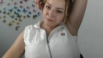 BeautyKisses onlyfans sexy teen wet pink hole play on free cams