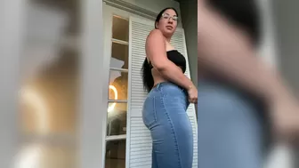 hannahnicholekast onlyfans Kleines ungezogenes Mädchen will spielen