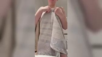 xxlittlegeexx onlyfans Who wanted to see her hole in a free show