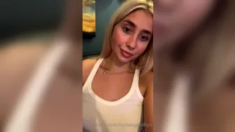 lilydaisyphillips onlyfans 10/12/2021 webcam video from Bongacams