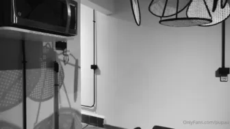 Pupau onlyfans Sexy gamer girl playing with butt plug