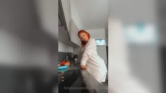 RedFoxOfficial onlyfans with a girlfriend lights like in youth