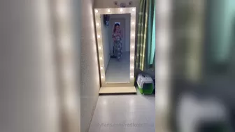 RedFoxOfficial onlyfans Black milf with very huge boobs