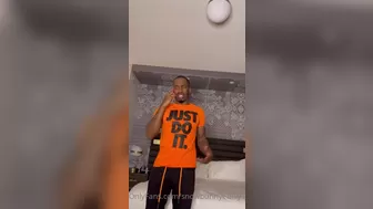 Emily_Renee_SnowBunnyEmily1 onlyfans Desired woman fucks herself with fingers