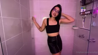 Anna Beggion aka Annabgo onlyfans Beautiful bitch hammering her ass 2022 cam show