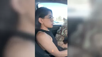 Vacamilav onlyfans Petite babe has fun with hole