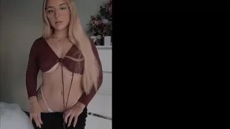LILITHCAVALIEREX onlyfans Russian young girl cums from masturbation