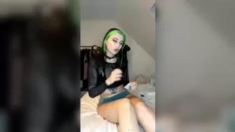 Hexx_girl onlyfans Giant sex toy show for free cam
