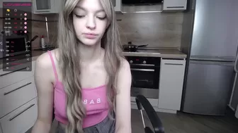 1_arya onlyfans Little sexy girl wet pink hole play on chaturbate