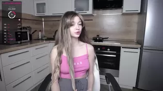 1_arya onlyfans Attractive lady bares boobs