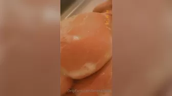 larissanadia 24_02_2022