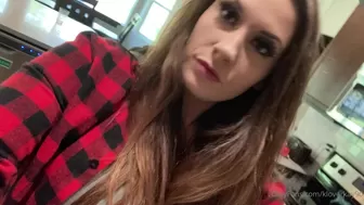 kloverkay90 Cute brunette fucked cunt with phallus