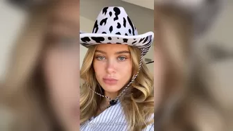 Lana Rhoades onlyfans Gorgeous babe takes off her underwear