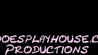 Two Pump Chump tries to keep up and just Fills her Pussy Early inside Store_Heather Kane_720p