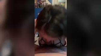 dddbrii Adorable bitch twirls elastic booty