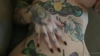 Riae SG onlyfans Sultry blonde masturbating shaved pussy