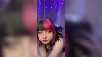 xcrybebi    has himself in the bathroom