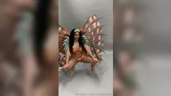 Polina Malinovskaya aka polinamalinovskaya onlyfans Cute little woman pulling nipples