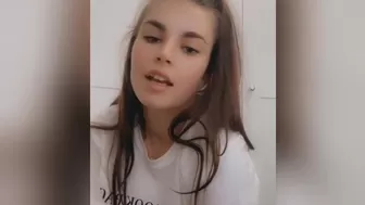 Laur_slutty_bby onlyfansen Brock aka ladylaur Excellent skin in glasses sucks dildo