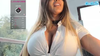 candyteen Lustful bitch jumps on a dildo