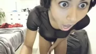 stacy_x3 Hot lady furiously twirling big ass