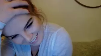 ivygrace Seductive lady caresses beautiful breasts