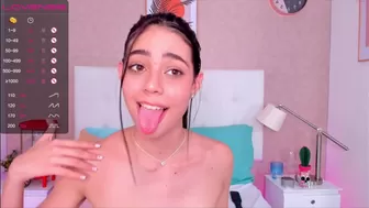victoria_casas chaturbate Beautiful female fingering pussy in the bathroom