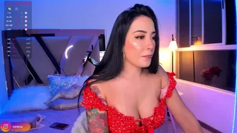 vanessa_sexxy chaturbate Cute confused lustfully communicates in fries