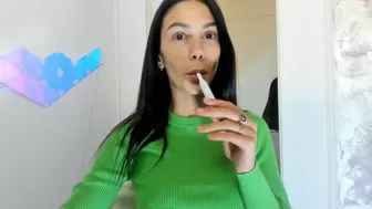 hotfallingdevil chaturbate Young female fingering hairy cunt