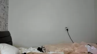 _elisfox chaturbate Cute brunette gets her pussy pounded