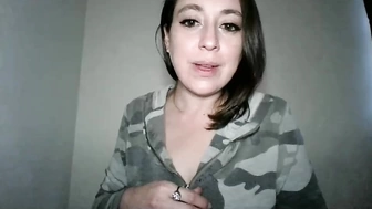 ilovelucylola Показала свою задницу на камеру