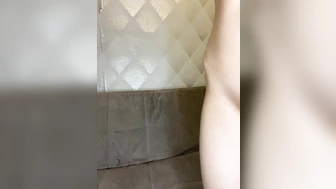 LUST-7-11-7_bonga_april